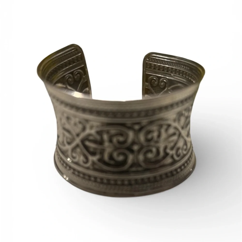 Elegant Silver and Gold Embossed Cuff bundles